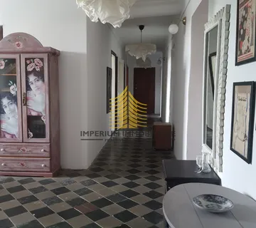 Stan, Prodaja, Gornji Grad - Medveščak, Centar, 74m2, 2-sobni - cover