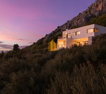 Kuća, Prodaja, Dugi Rat, Jesenice, 213m2, Samostojeća - cover