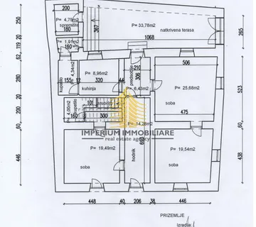 Kuća, Prodaja, Pula, 194m2, Višestambena zgrada