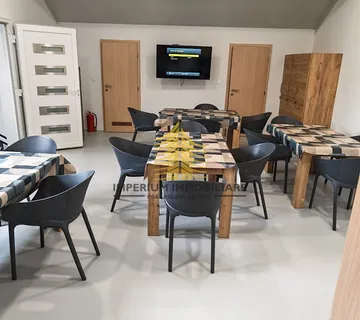 Kuća, Najam, Zaprešić, Jablanovec, 320m2, Samostojeća - cover
