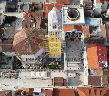 Stan, Prodaja, Split, Grad, 50m2, 1,5-sobni (1S+DB) - cover
