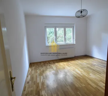Poslovni prostor, Najam, Peščenica - Žitnjak, Volovčica, 32m2, Ured - Zagreb