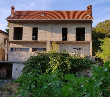 Kuća, Prodaja, Gornji Humac, 200m2, Samostojeća - cover