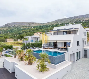 Kuća, Prodaja, Vila - cover