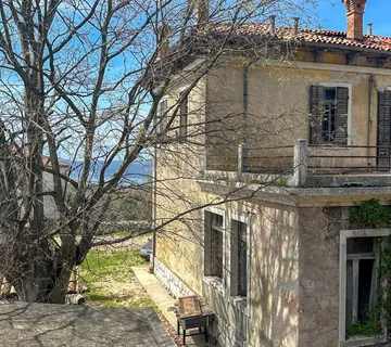Jedinstvena nekretnina površine 500 m2 na parceli 1080 m2 - cover