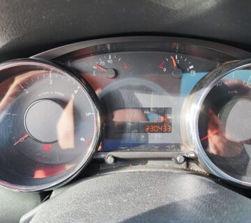 Peugeot 3008 1.6 HDI - cover