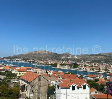 TROGIR!!! Kuća s pogledom na rivu! - cover