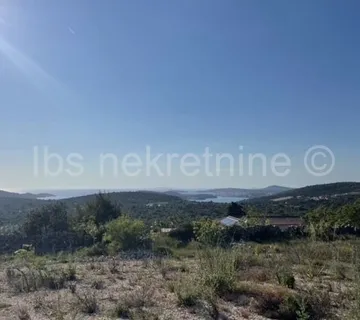 Ražanj, građevinsko zemljište s panoramskim pogledom, 976 m2 - Ražanj, Rogoznica