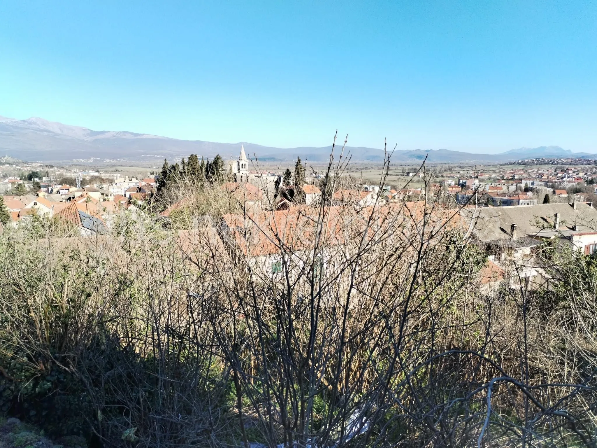 Sinj centar, građevinsko zemljište 620m2 - cover