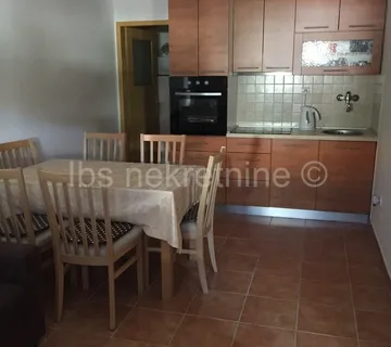 Apartman u Supetru!! - cover
