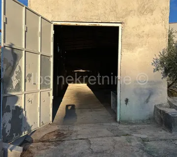 Solin hala 70m2 - cover