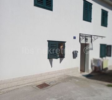 Oglas 587681278139 - cover