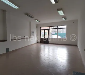 Poslovni prostor za zakup centar Sinja - Sinj, Sinj
