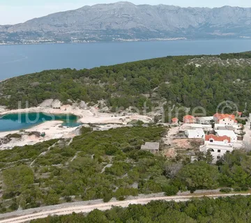 Građevinsko zemljište s pogledom Povlja, otok Brač - Povlja, Selca