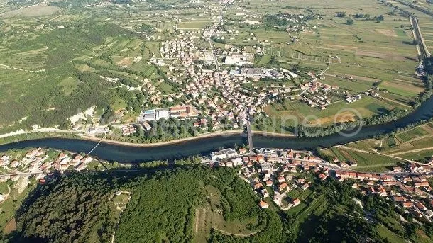 Građevinsko zemljište 2258m2, Trilj - cover