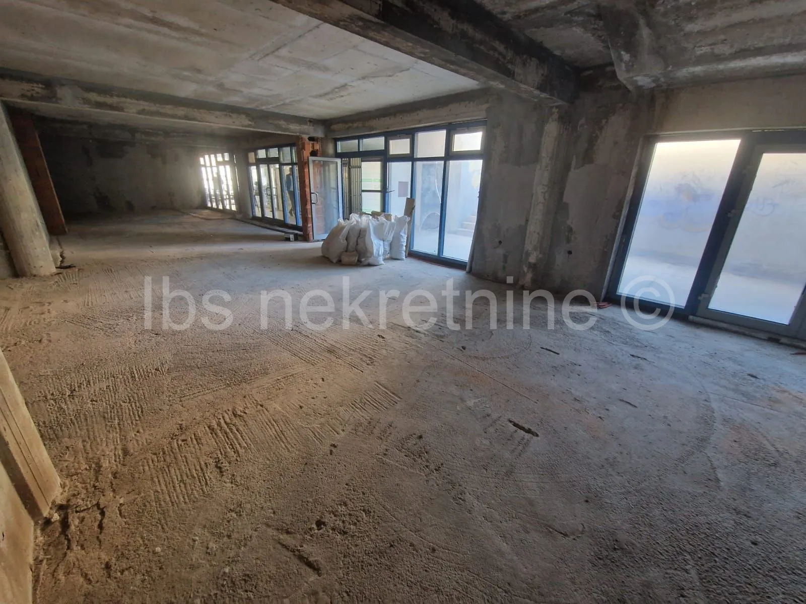 Poslovni prostor Prodaja Šibenik 50 m2 - cover