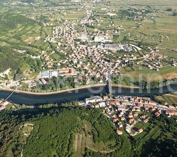Građevinsko zemljište 2258m2, Trilj  - cover