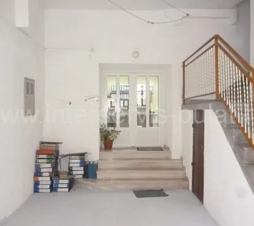 .::: Poslovni prostor u centru :::. - cover