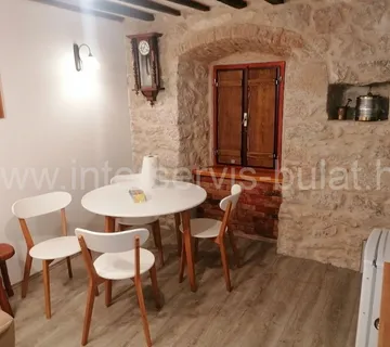 .::: Dva uređena stana u kući u Skradinu :::. - cover