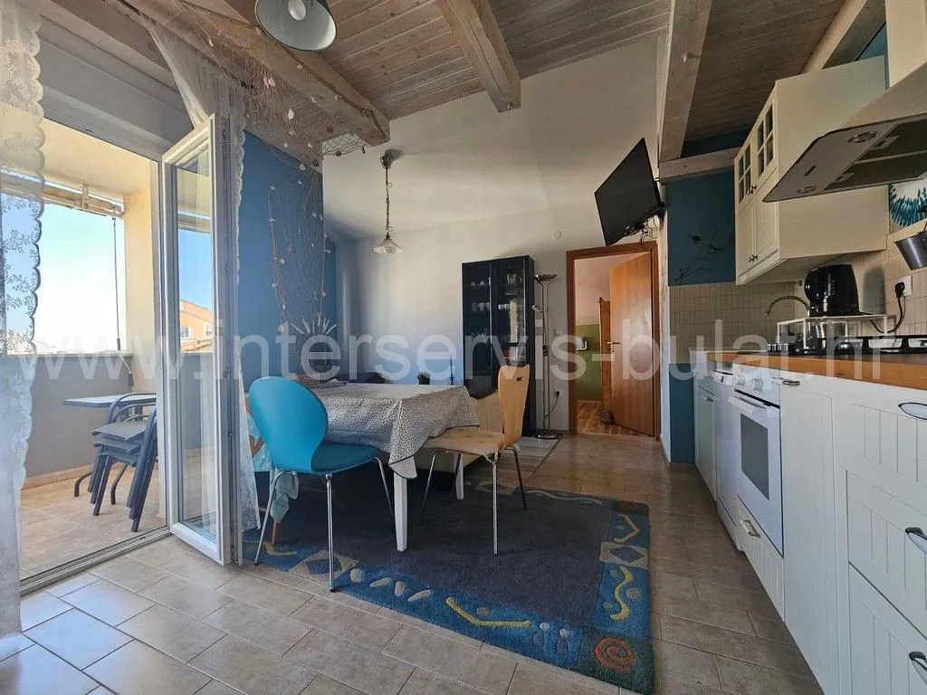 .::: Komforan stan s galerijom :::. - cover