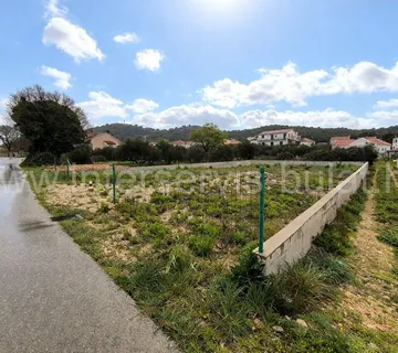 .::: Jezera – građevinsko zemljište s dozvolom :::. - cover