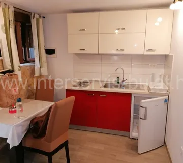 .::: Kuća sa dvije garsonijere u Tisnom :::. - cover