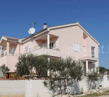 .::: Dvojna kuća u Vodicama :::. - cover