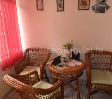 .::: Stan u kući na Baldekinu :::. - cover