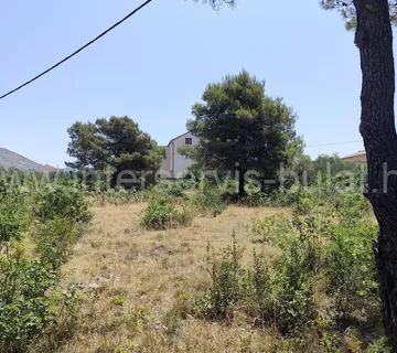 .::: Građevinsko zemljište na mirnom položaju u Bilicama :::. - cover