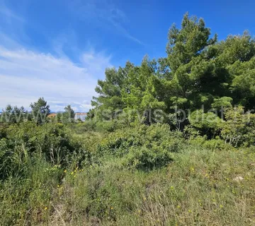 .::: Lijepo građevinsko zemljište u Tribunju :::. - cover