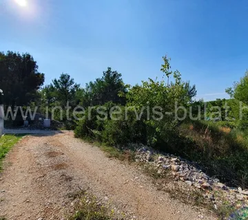 .::: Građevinsko zemljište blizu mora :::. - cover