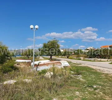 .::: Građevinsko zemljište u Jadrtovcu :::. - cover