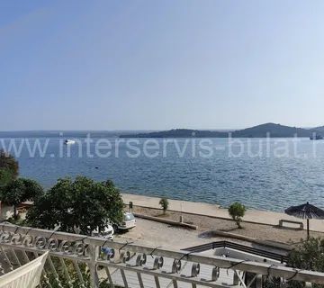 .::: Kuća sa 4 stana uz Prokljansko jezero :::. - cover