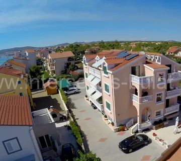 .::: Apartmanska kuća u drugom redu do mora:::. - cover