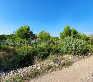 .::: Građevinsko zemljište 2. red do mora :::. - cover