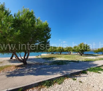 .::: Građevinsko zemljište u 1. redu :::. - cover