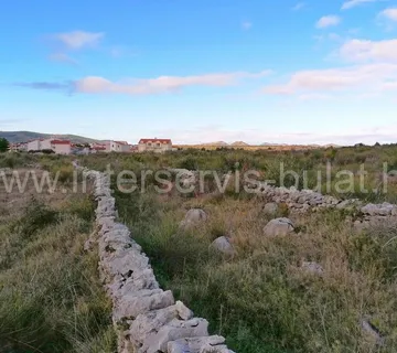 .::: Građevinsko zemljište u Vodicama :::. - cover