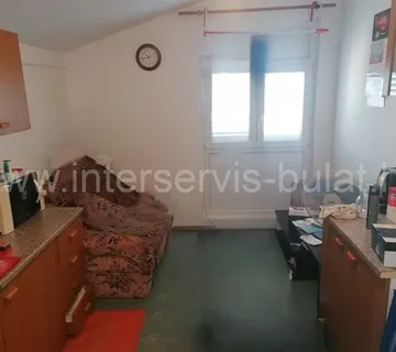 .::: Stan 37,86 m2 u Kninu :::. - cover