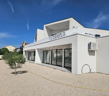 .::: Luksuzna dvojna kuća u Vodicama :::. - cover