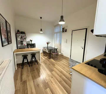 .::: Uredski prostor za najam u centru Zagreba :::. - cover