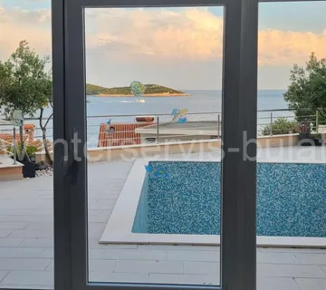 .::: Lijepa vila sa prekrasnim pogledom kod Sevida :::. - cover