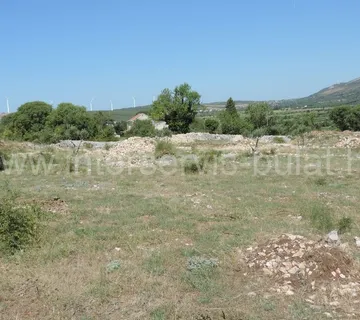 .::: Veliko građevinsko zemljište sa građevinskim dozvolama :::. - cover