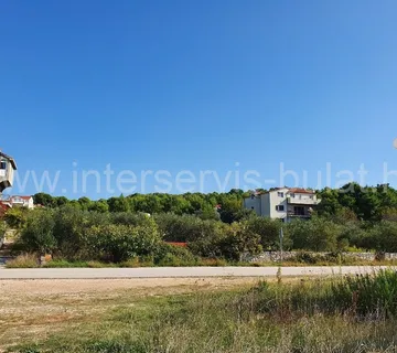 .::: Građevinsko zemljište na mirnoj lokaciji :::. - cover