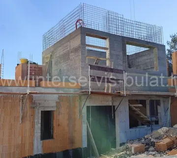 .::: Atraktivan stan u novogradnji u Šibeniku :::. - cover