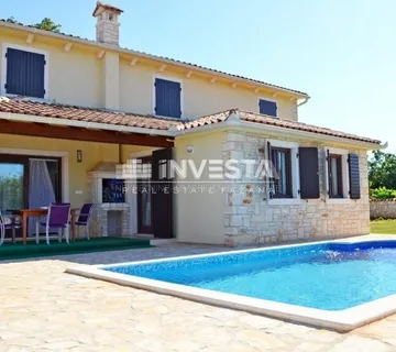 Medulin, Kuća za odmor s bazenom, 230 m2
