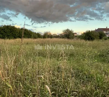 Pula, prodaja građevinskog zemljišta površine 901 m²