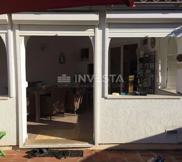 Barbariga, prizemnica s parkingom površine 90m2 - cover