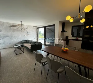 Poreč okolica, stan u prizemlju s bazenom, 93 m2, novogradnja