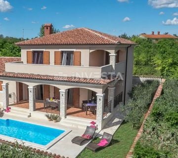 Okolica Vodnjana, lijepo uređena vila s bazenom i garažom, 3SS - cover