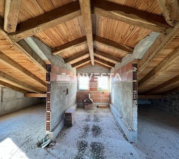 Motovun okolica, jedinstvena istarska kamena kuća s predivnim pogledom - cover